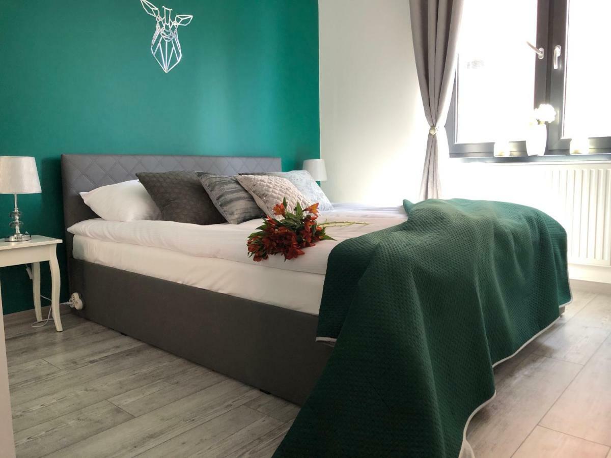 Apartament Joanny Bator 옐레니아구라 외부 사진